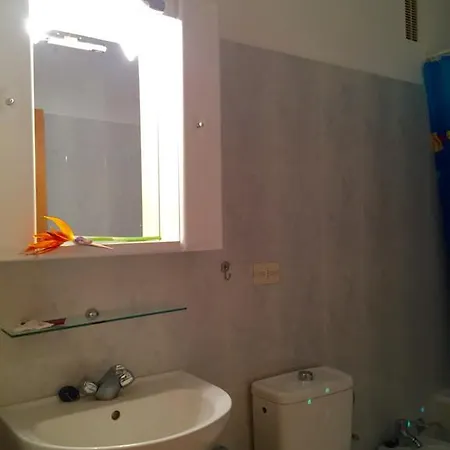 Ocean Blue Apartment *